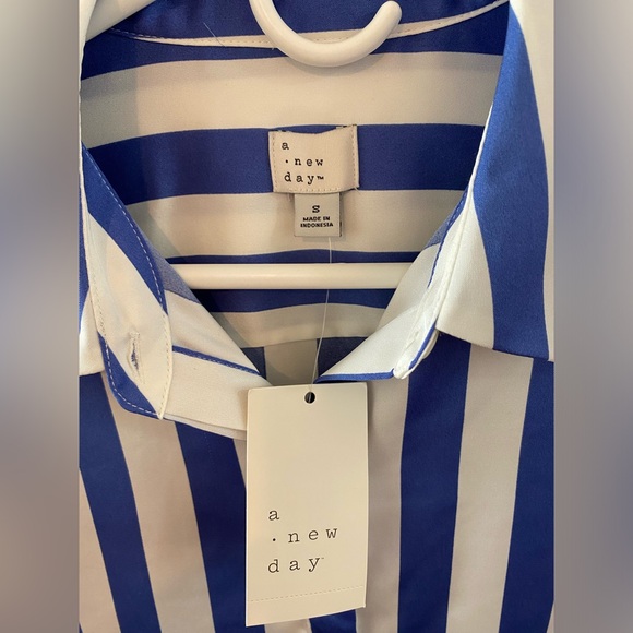 Slim Fit Long Sleeve Satin Button-Down Shirt - A New Day - Picture 4 of 6